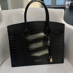 Teddy Blake Black Croc-Embossed Leather Tote